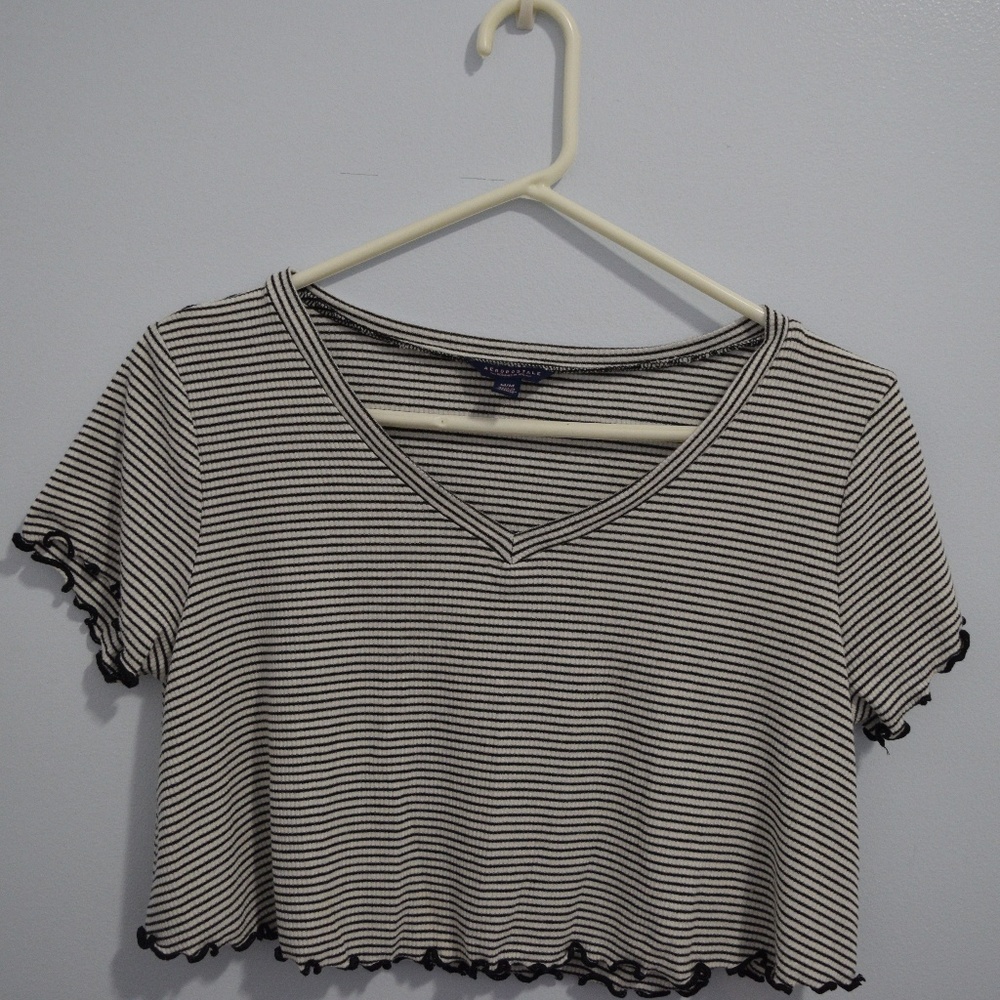 aeropostale stripped cropped shirt